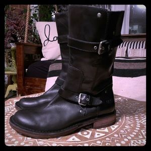 UGG black motorcycle boots size 8